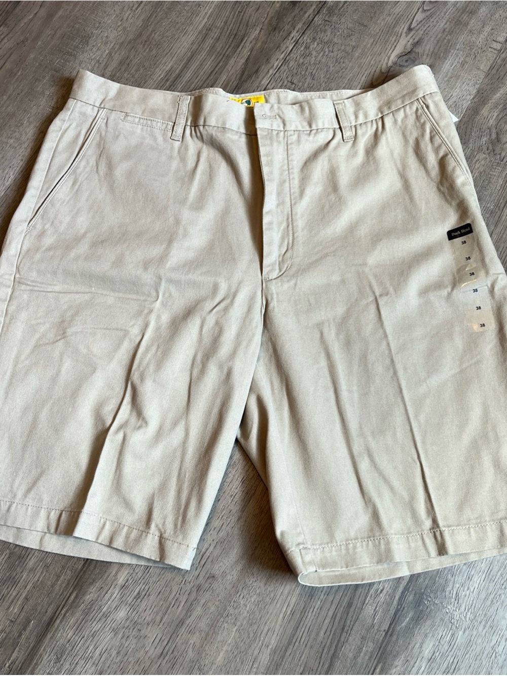 Duck Head Men's Cream Flat Front Chino Shorts